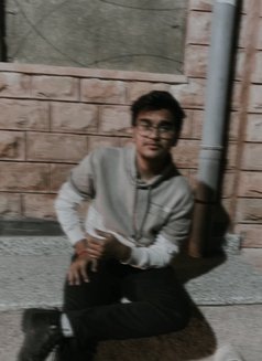 Lucifer - Male escort in Jaipur Photo 2 of 5