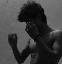 Lucifer - Acompañantes masculino in Chandigarh