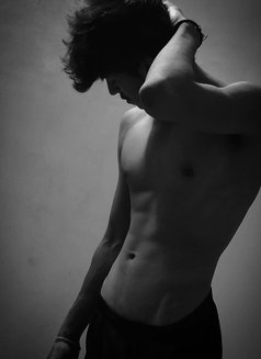 Lucifer - Male escort in Chandigarh Photo 3 of 5