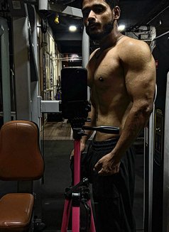 Lucifer the Morning Star - Acompañantes masculino in New Delhi Photo 8 of 8