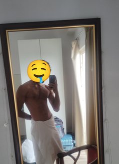 Lucifer052 - Male escort in New Delhi Photo 1 of 1