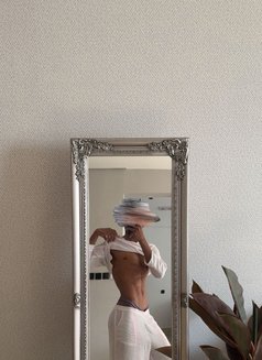 LUCIFR - Male escort in Riyadh Photo 4 of 5