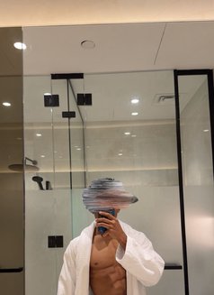 LUCIFR - Male escort in Riyadh Photo 7 of 8