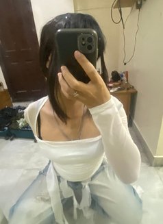 Lucii - Transsexual escort in Bangalore Photo 7 of 7