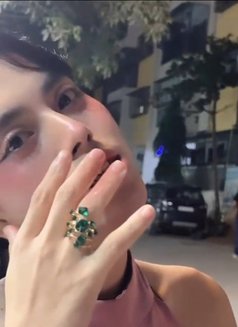 Lucii - Transsexual escort in Bangalore Photo 7 of 7