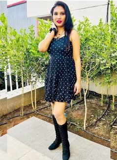Lucknow call girl and escorts service - puta in Lucknow Photo 1 of 5
