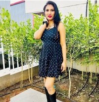Anushka call girl and escorts service - puta in Lucknow