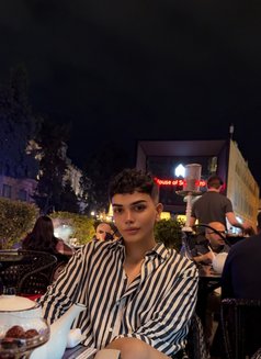 Lucky - Male escort in Baku Photo 1 of 3