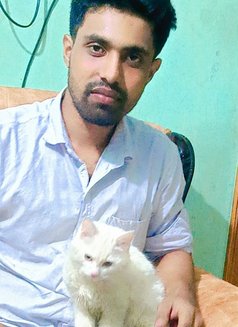 Lucky - Male escort in Chittagong Photo 4 of 4