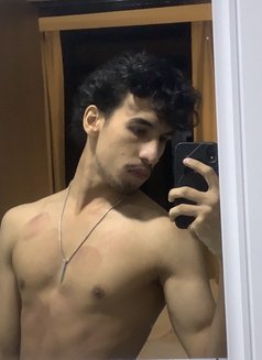 Lucky cut dick - Male escort in New Delhi Photo 13 of 15