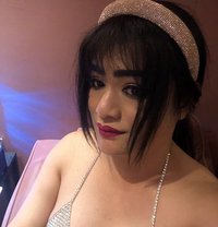 Lucky - Transsexual escort in Abu Dhabi