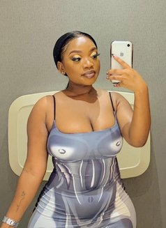 Lucky, From South Africa 🇿🇦 - puta in Kathmandu Photo 1 of 11