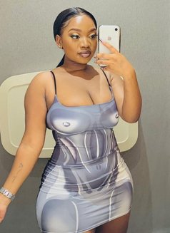 Lucky, From South Africa 🇿🇦 - puta in Kathmandu Photo 2 of 11