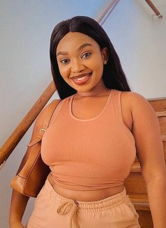 Lucky, From South Africa 🇿🇦 - puta in Kathmandu Photo 5 of 11