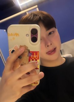 Lucky - Acompañantes masculino in Bangkok Photo 2 of 16