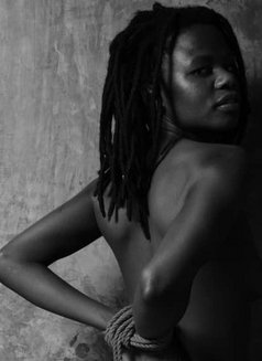 Lucky - puta in Bangkok Photo 6 of 10