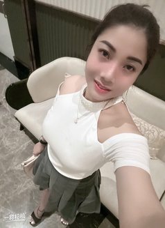 Lucky Girl - escort in Hanoi Photo 1 of 4