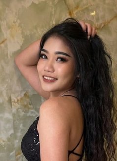 Lucky Gril39 - escort in Dubai Photo 2 of 3
