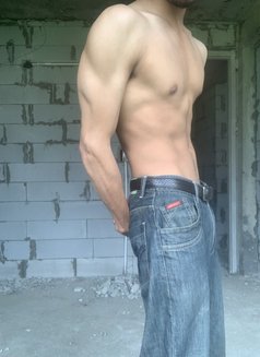 Lucky Guy - Acompañantes masculino in New Delhi Photo 10 of 12