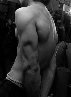 Lucky Guy - Acompañantes masculino in New Delhi Photo 8 of 12