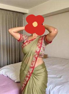 Lucky - escort agency in Hyderabad Photo 1 of 3