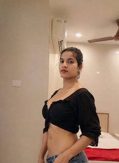 Lucky - Transsexual escort in Hyderabad Photo 1 of 5