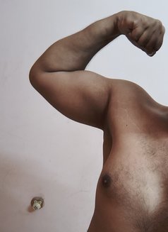 Lucky - Male escort agency in Bangalore Photo 3 of 4