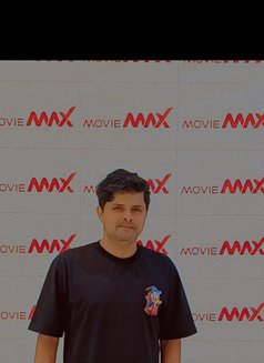 Lucky - Male escort in Mumbai Photo 4 of 4