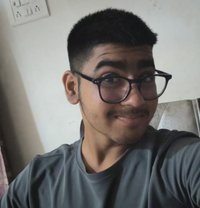 Lucky - Male escort in New Delhi