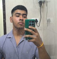 Lucky - Male escort in New Delhi