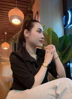 LUCKY NEW LADY - puta in Doha Photo 8 of 8