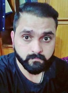Lucky - Acompañantes masculino in Lahore Photo 2 of 2