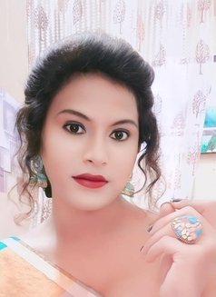 Lucky Roy ‍Cam Also - Transsexual escort in Hyderabad Photo 12 of 16