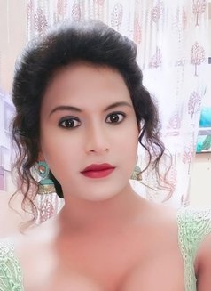 Lucky Roy ‍Cam Also - Transsexual escort in Hyderabad Photo 13 of 16