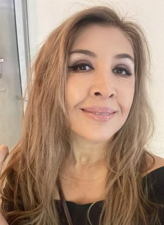 Lub - dominatrix in Hong Kong Photo 11 of 11