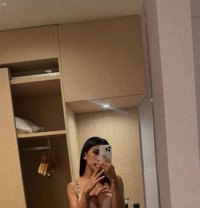 Lucky only for video call not meet - Transsexual escort in Doha