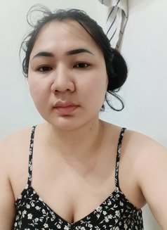 Lucky - escort in Dubai Photo 12 of 12