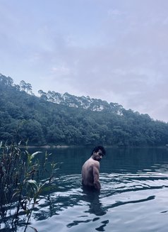Lucky Top - Male escort in Greater Noida Photo 19 of 20