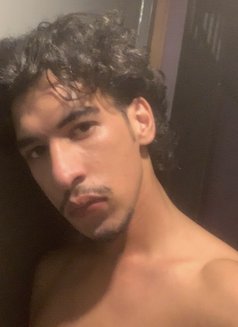 Lucky Top - Male escort in New Delhi Photo 8 of 8