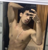 Lucky Bi Top - Male escort in New Delhi