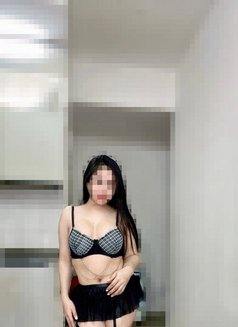 Lucky Young and Petite - escort in Dubai Photo 3 of 5