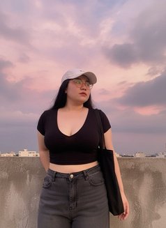 Lucky6995 - masseuse in Ras al-Khaimah Photo 4 of 5