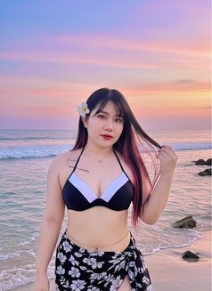 Lucky6995 - masseuse in Ras al-Khaimah Photo 7 of 11