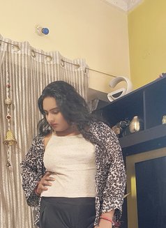 Luckybaby - Transsexual escort in Hyderabad Photo 8 of 8