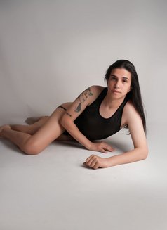 Luckyberk - Male escort in İstanbul Photo 3 of 12