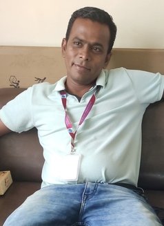 Luckyboy - Male escort in Bangalore Photo 1 of 2