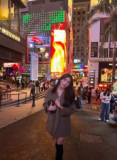 Lucy 23 Hard Big C - Transsexual escort in Hong Kong Photo 25 of 26