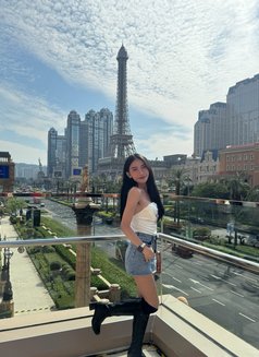 Lucy 23 Long Hard C - Transsexual escort in Kuala Lumpur Photo 28 of 30