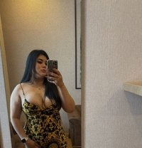 Lucy chubbyGirls CIM 69 licking(No anal) - escort in Khobar