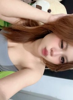 Lucy - escort in Jakarta Photo 4 of 6